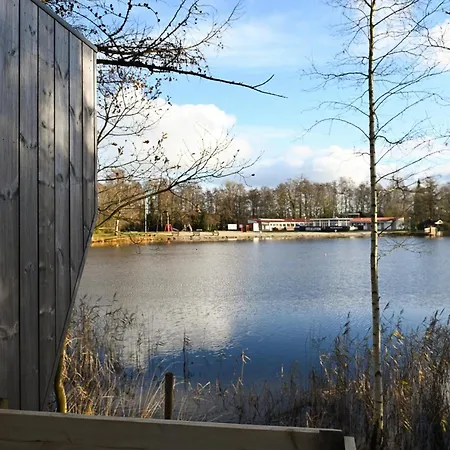 Sleep Space 4 - Tiny Spot Friesland Casa vacanze Schortens